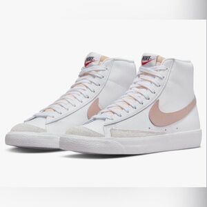 Nike womens Blazer Mid 77 in pink. Size 7.5